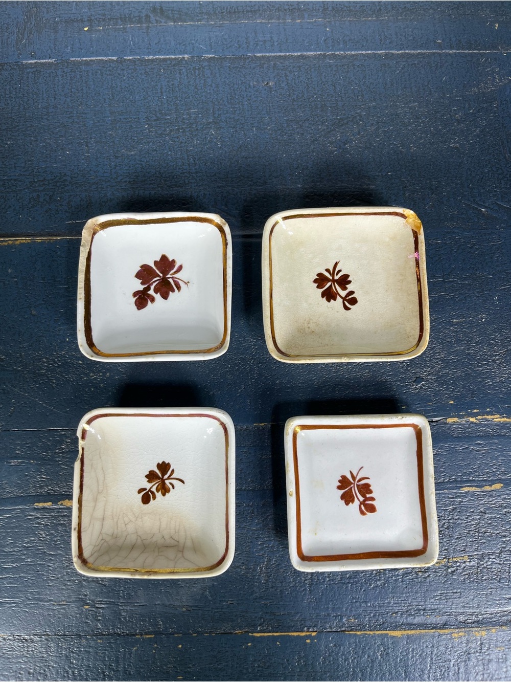 Vintage A.J. Wilkinson “Tea Leaf” Royal Ironstone China set of 4 from 1800’s
